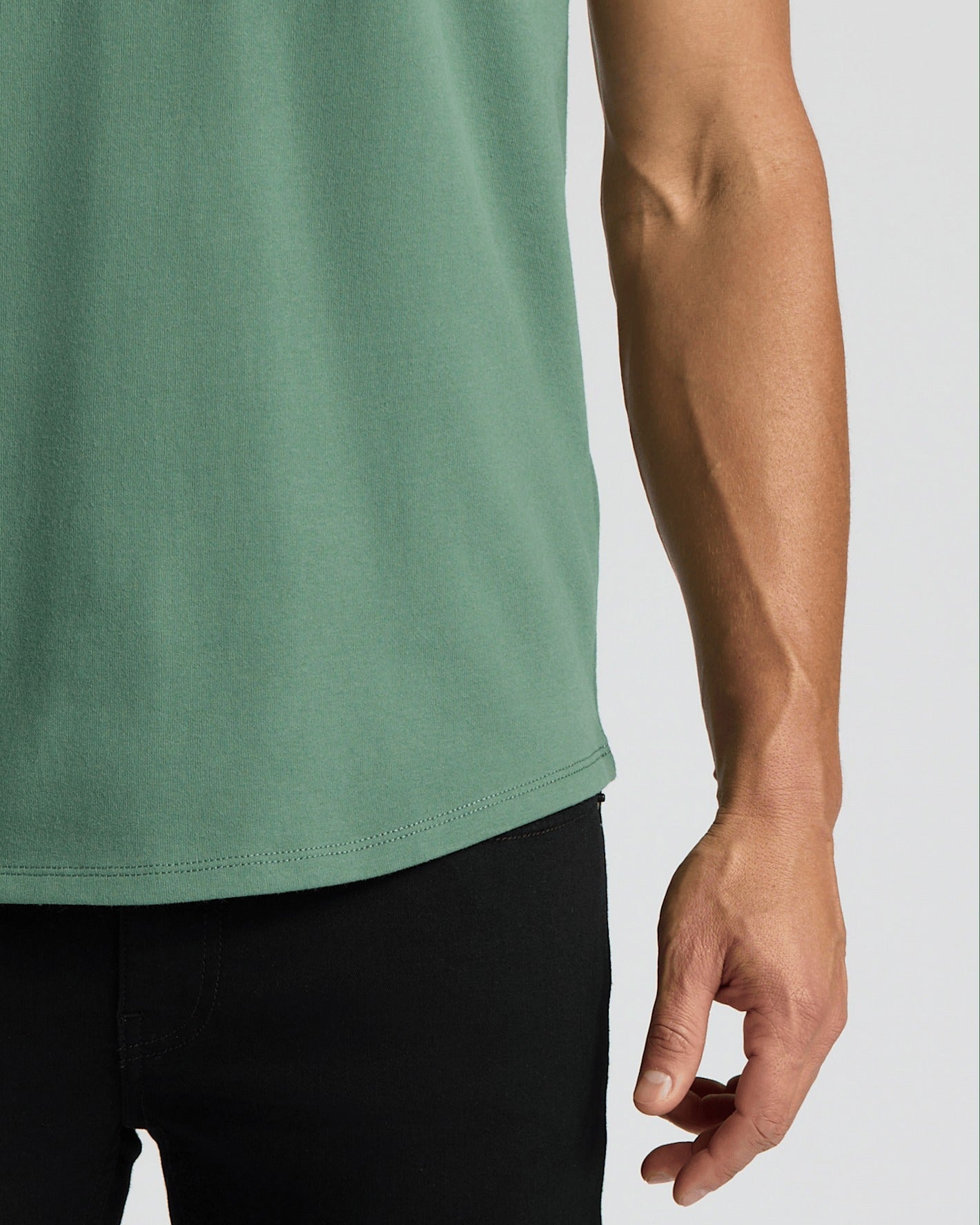 Neo Fern Heavyweight Curved Hem Henley